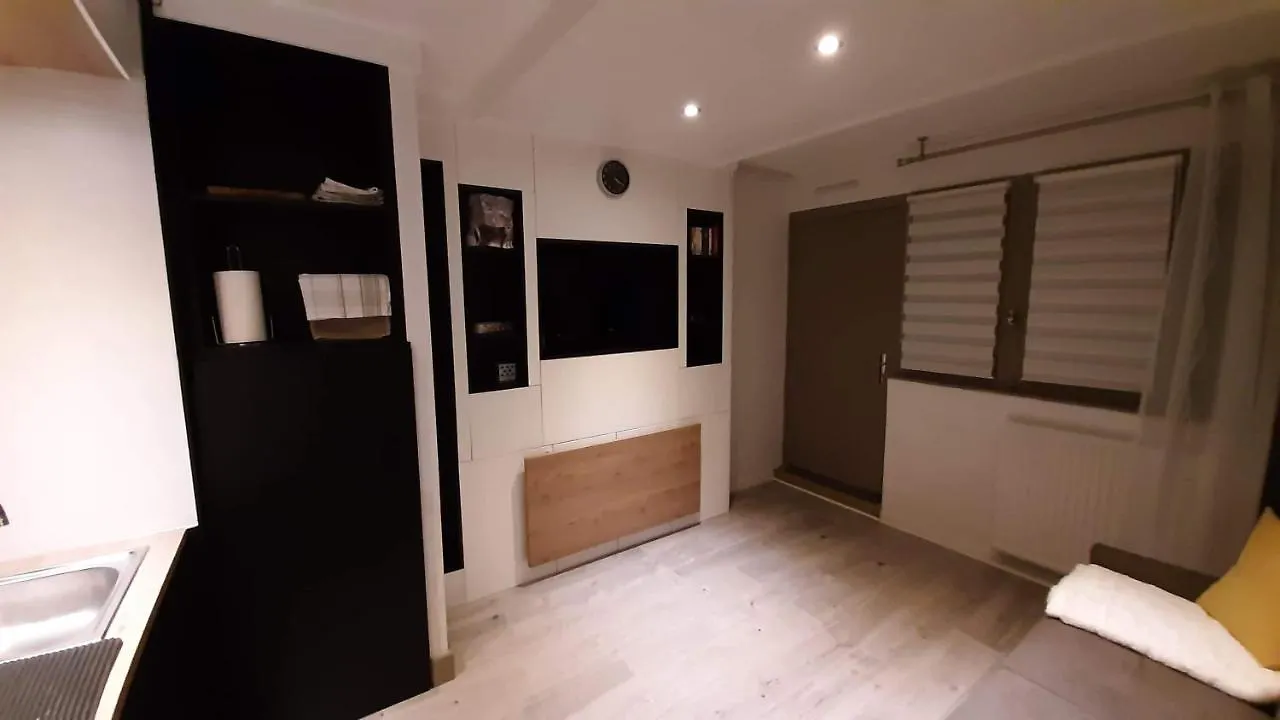 Appartement Superbe studio 2** rénové a neuf idéalement placé Aix-les-Bains